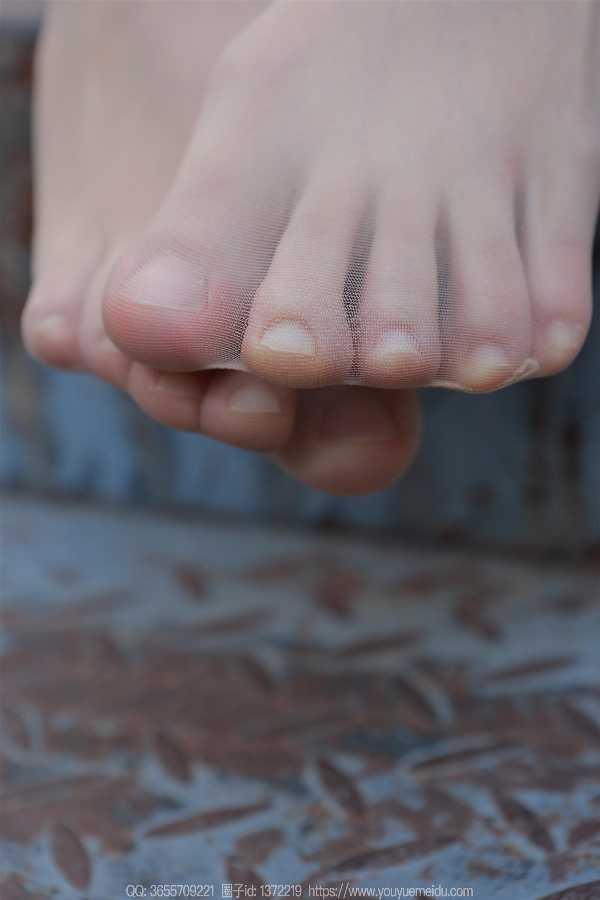 IESS异思趣向  2024.12.03 丝享家 1914 小婕《白色短裙（上）》